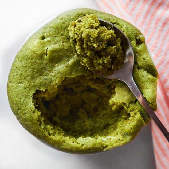 1-Minute Matcha Mug Cake - Recipe photo by Veganbell
