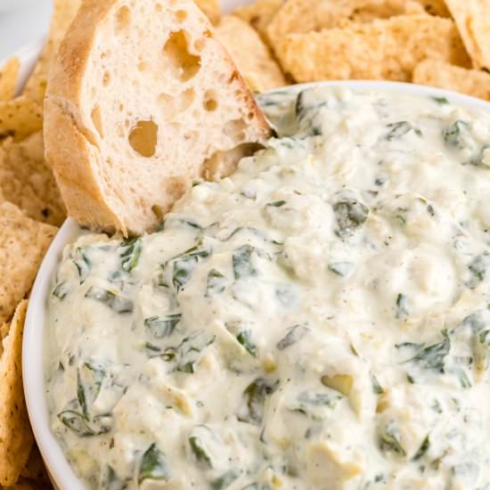 Crock Pot Spinach Artichoke Dip - Recipe photo by pumpkinnspice