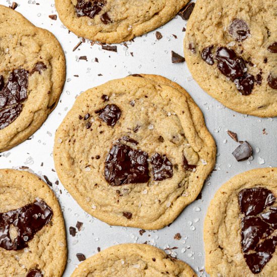 Oat Flour Chocolate Chip Cookies - Recipe photo by cookiedoughdiaries