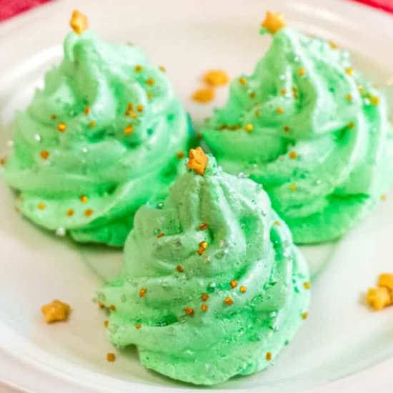 Christmas Tree Meringue Cookies - Recipe photo by OnMyKidsPlate