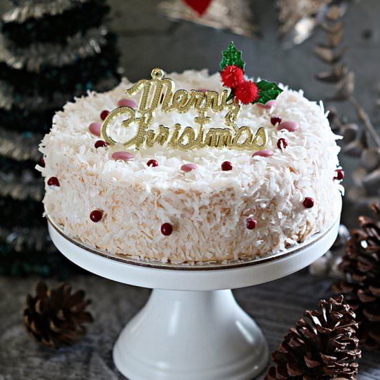 Coconut Angel Food Cake - Recipe photo by Anncoo