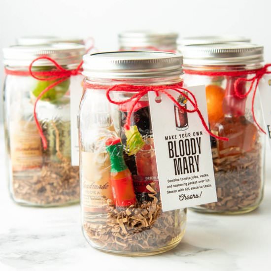 6 DIY Cocktails in a Jar - Recipe photo by wholefully