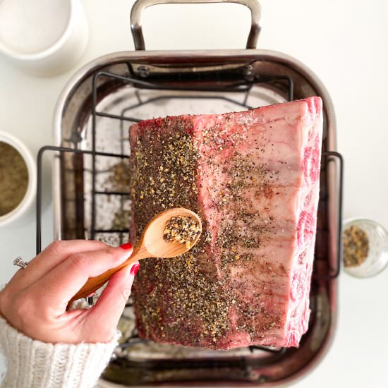 Pepper Crusted Roast Beef - Recipe photo by Nictastingspoon