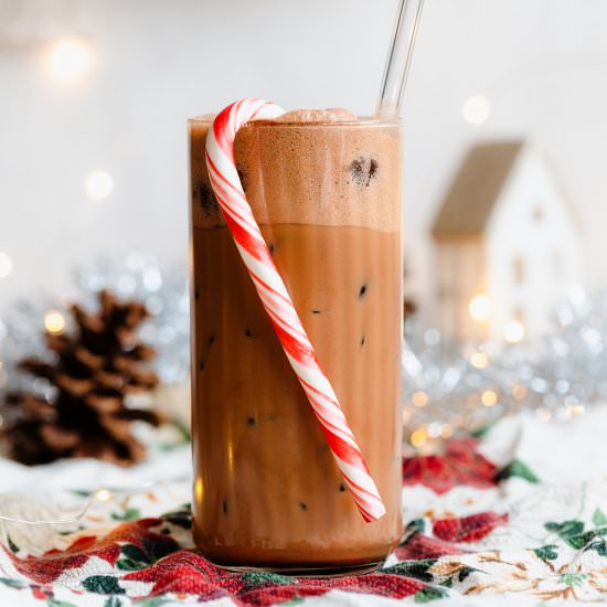 ICED PEPPERMINT MOCHA - Recipe photo by thehealthfulideas