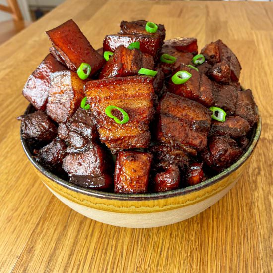 Chinese braised pork belly - Recipe photo by marcwiner