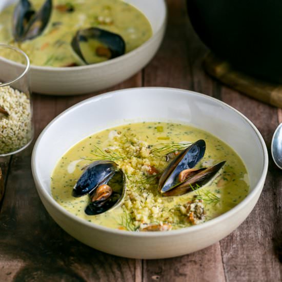 Mussel and Saffron Soup - Recipe photo by between2kitchens