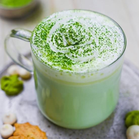 Matcha White Hot Chocolate - Recipe photo by Sudachi Recipes