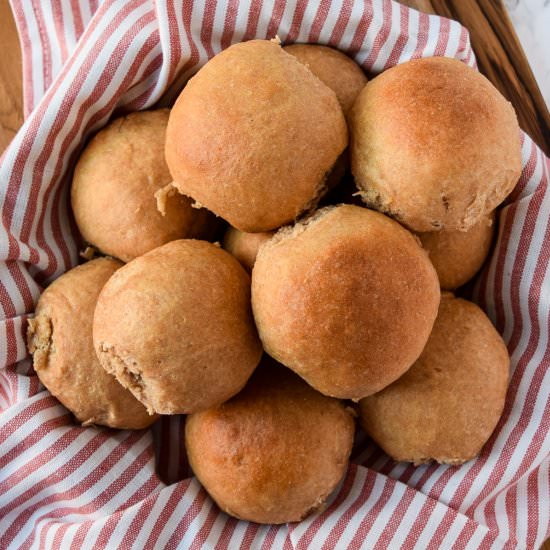 Honey Wheat Dinner Rolls - Recipe photo by freshapron
