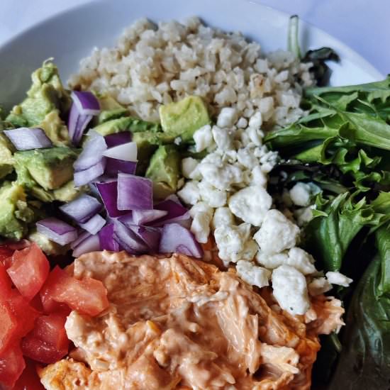 Buffalo Chicken Power Lunch Bowls - Recipe photo by HungryBlonde