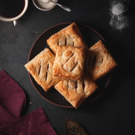 Vegan Pastelitos De Guayaba - Recipe photo by Liv Vegan Strong