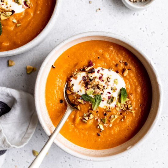 Easy 30 Minute Turkish Lentil Soup - Recipe photo by Salted Mint