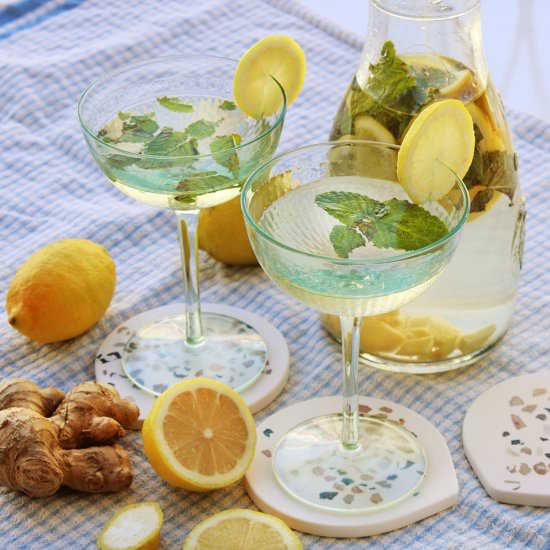 Lemon ginger and peppermint water - Recipe photo by hornoMX