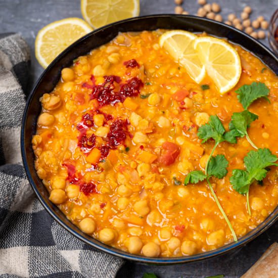 Spiced Moroccan Chickpea and Lentil - Recipe photo by vegancocotte
