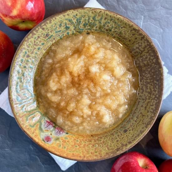 Classic Applesauce - Recipe photo by thebrookcook.wordpress.com