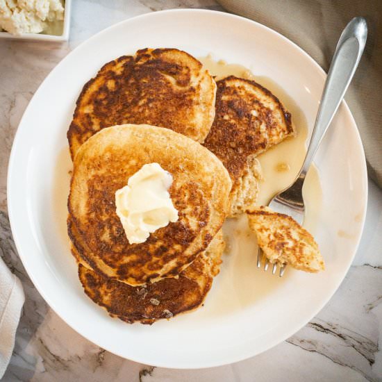 Vanilla Ricotta Oat Flour Pancakes - Recipe photo by ThePypersKitchen
