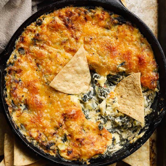 Spinach Artichoke Dip - Recipe photo by lindseyeatsla