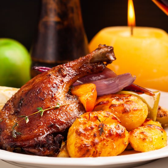 BAKED DUCK LEG WITH POTATOES, APPLE - Recipe photo by bibleoftaste