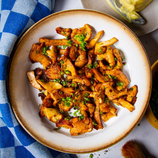How to Cook the Hedgehog Mushroom - Recipe photo by Devancameron