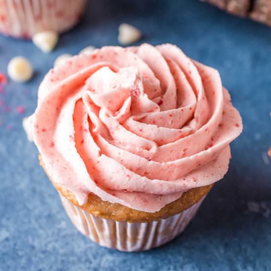 Strawberry Cupcakes - Recipe photo by simplystacie
