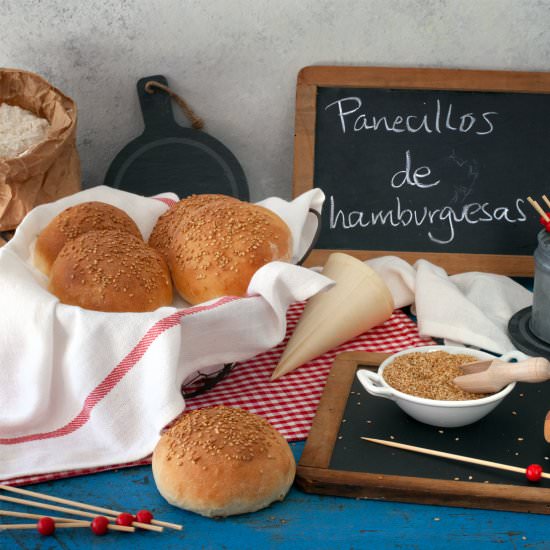 PANECILLOS DE HAMBURGUESAS - Recipe photo by JUEGODESABORES