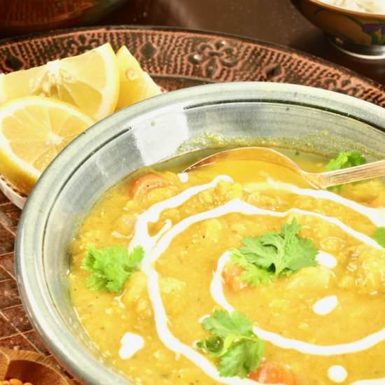 Glorious Chicken Mulligatawny Soup - Recipe photo by MyIndianStove