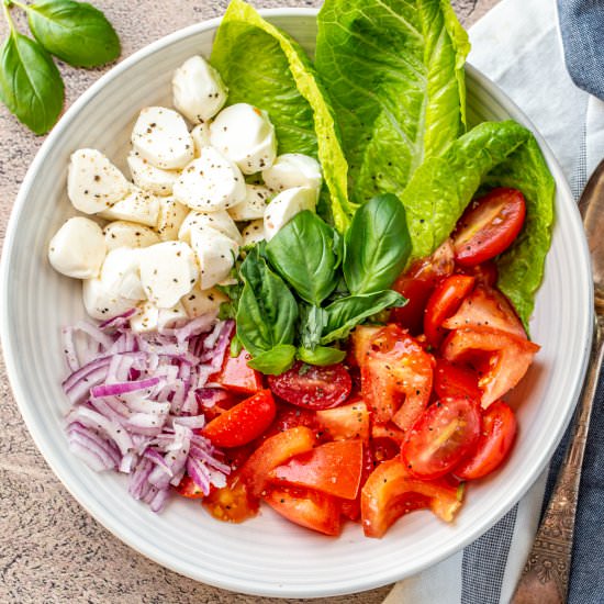 Classic Caprese Salad Recipe - Recipe photo by ValentinasCorner