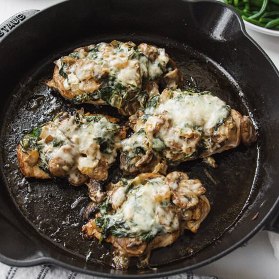 Mushroom Spinach Chicken - Recipe photo by MeganVsKitchen
