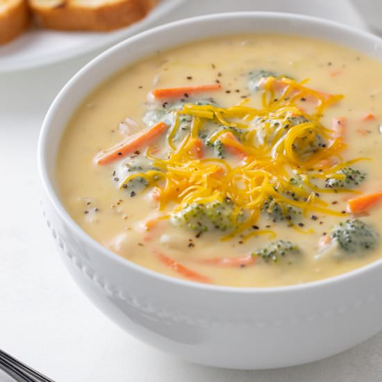 skinny broccoli cheddar soup - Recipe photo by The Blond Cook