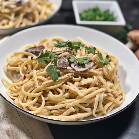 Creamy Vegan Truffle Mushroom Pasta - Recipe photo by voach_thevegancoach