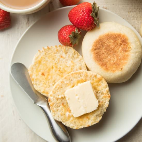 Vegan English Muffins - Recipe photo by Connoisseurus Veg