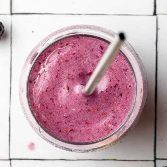 Strawberry Blackberry Smoothie - Recipe photo by cookiedoughdiaries