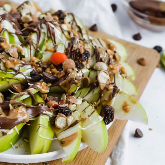 Healthy Apple Nachos - Recipe photo by apaigeofpositivity