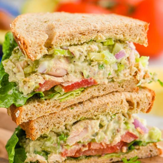 Avocado Tuna Salad - Recipe photo by simplejoy