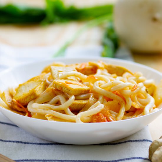 Kimchi with tofu and noodles - Recipe photo by mecooks.com