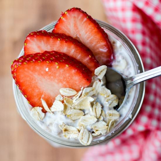 Healthy Kefir Overnight Oats - Recipe photo by littlehomeinthemaking