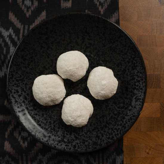 Homemade Mochi (Kitchenaid edition) - Recipe photo by Adventures of Carlienne