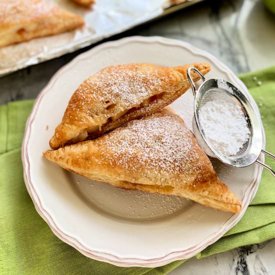 Apple Pear Turnovers - Recipe photo by katiescucina