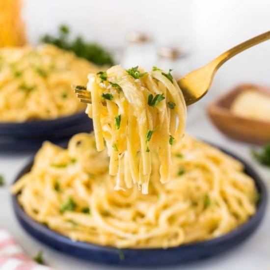 Linguine Alfredo - Recipe photo by noshingwiththenolands