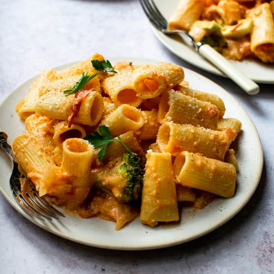 Vegan Vodka Pasta - Recipe photo by veganpunks