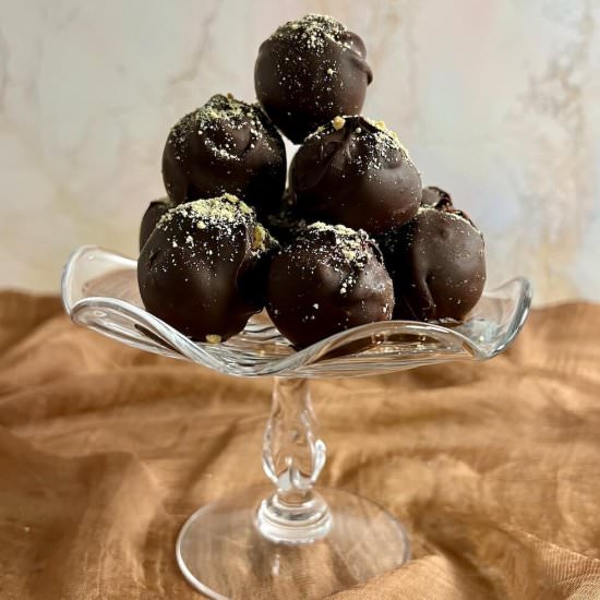 No-Bake Tiramisu Truffles - Recipe photo by scotch_scones