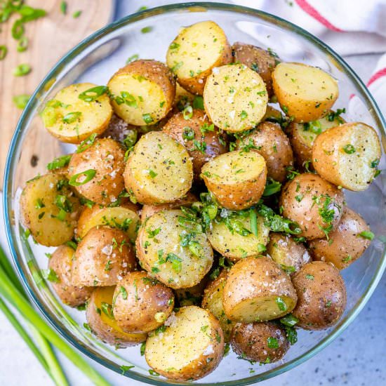 GARLIC HERBED RED POTATOES - Recipe photo by healthyfitnessmeals