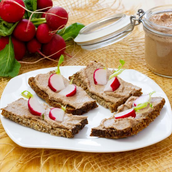 Mushroom and lentil pâté - Recipe photo by mecooks.com