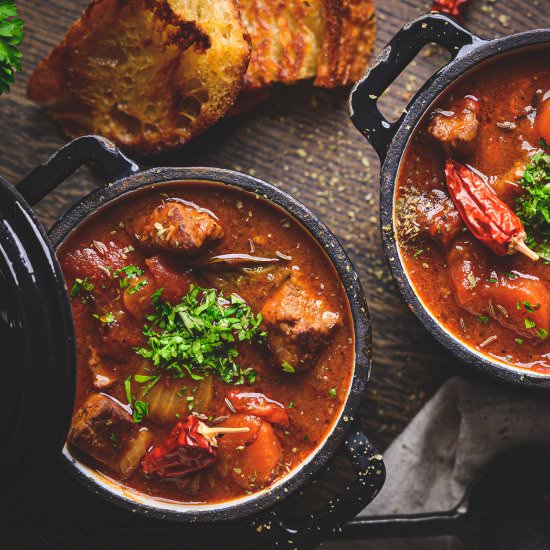 Hungarian Goulash - Recipe photo by cheflukaszbabral