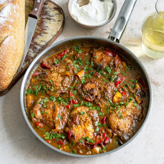 French Style Chicken with Peppers - Recipe photo by Flaevor