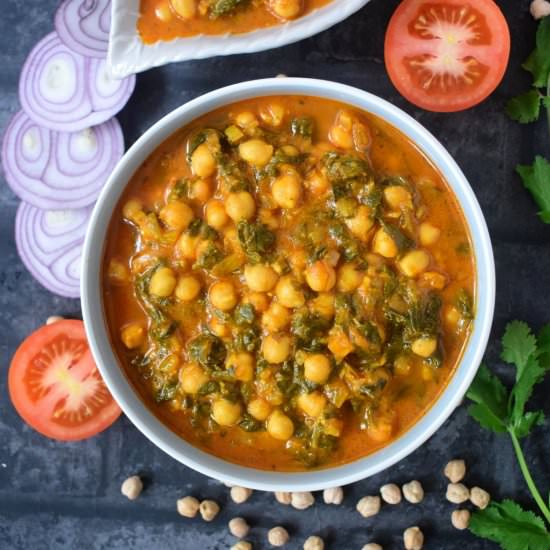 Chole palak - Recipe photo by rumkisgoldenspoon