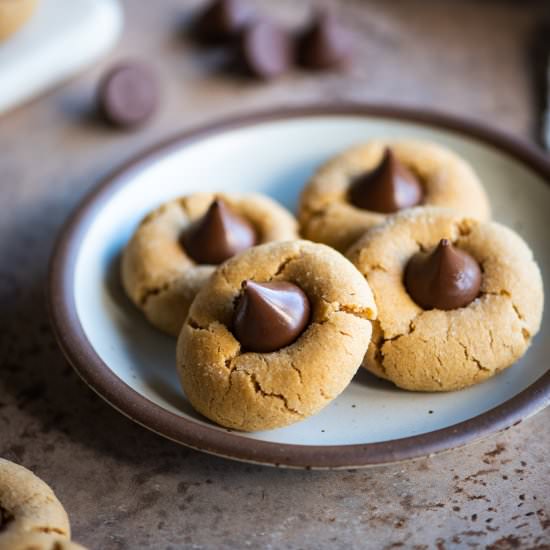 Easy Peanut Butter Blossoms - Recipe photo by dudethatcookz