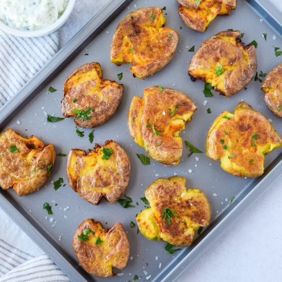 Crispy Air Fryer Smashed Potatoes - Recipe photo by freshapron