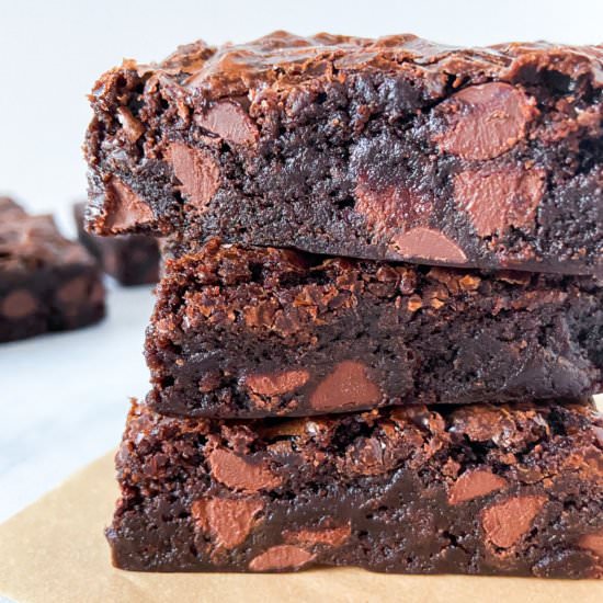 How to Make Box Brownies Better - Recipe photo by Sugarylogic