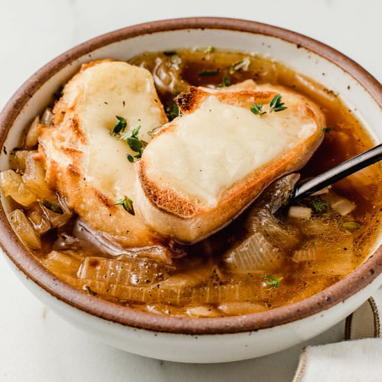 french onion soup - Recipe photo by littlespoonfarm