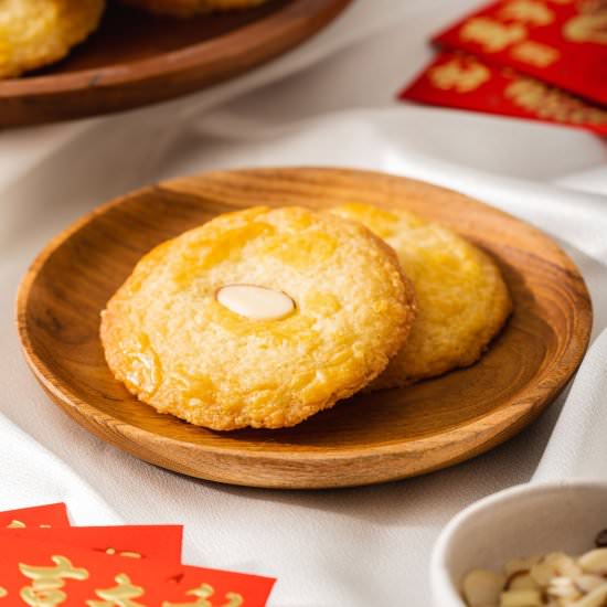 Easy Chinese Almond Cookies - Recipe photo by takestwoeggs